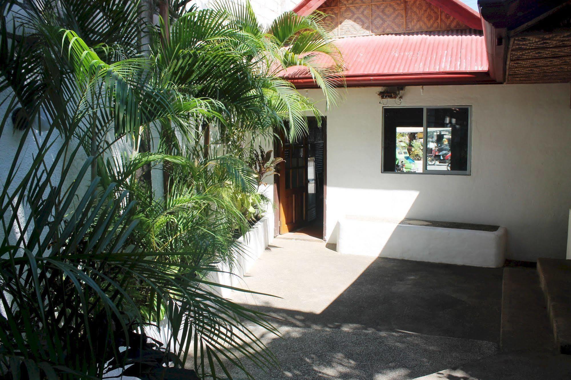 Paragayo Resort Tawala  Ngoại thất bức ảnh