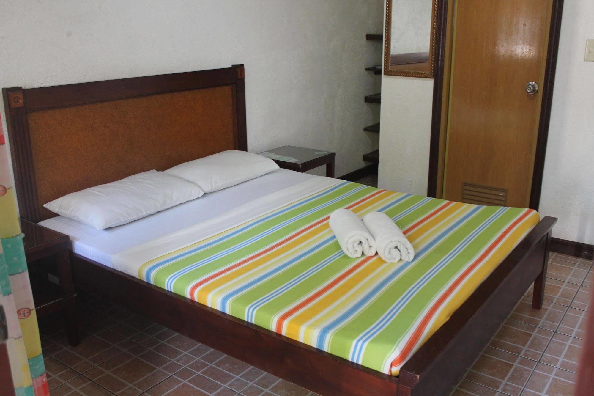 Paragayo Resort Tawala  Ngoại thất bức ảnh